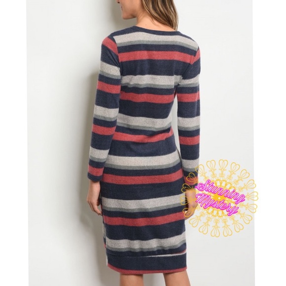 Striped Long Sleeve Belted Dress - Picture 3 of 8